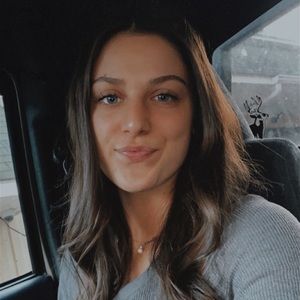 Meet your Posher, Brianna